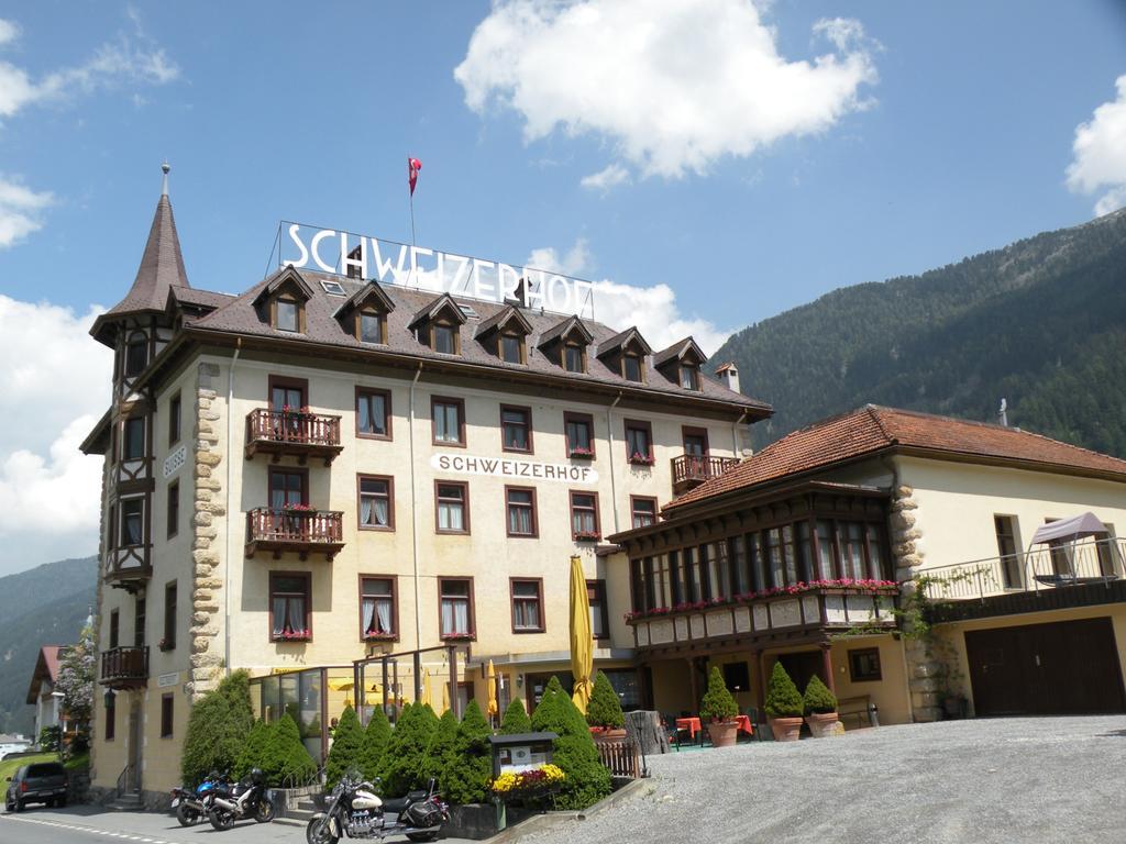 Hotel Schweizerhof Sta Maria Santa Maria Val Muestair エクステリア 写真